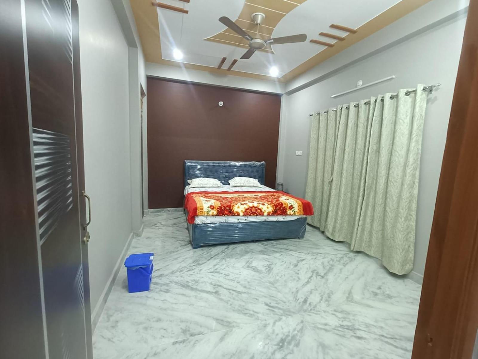 Hotel Sarvodaya Residency Ayodhya Esterno foto
